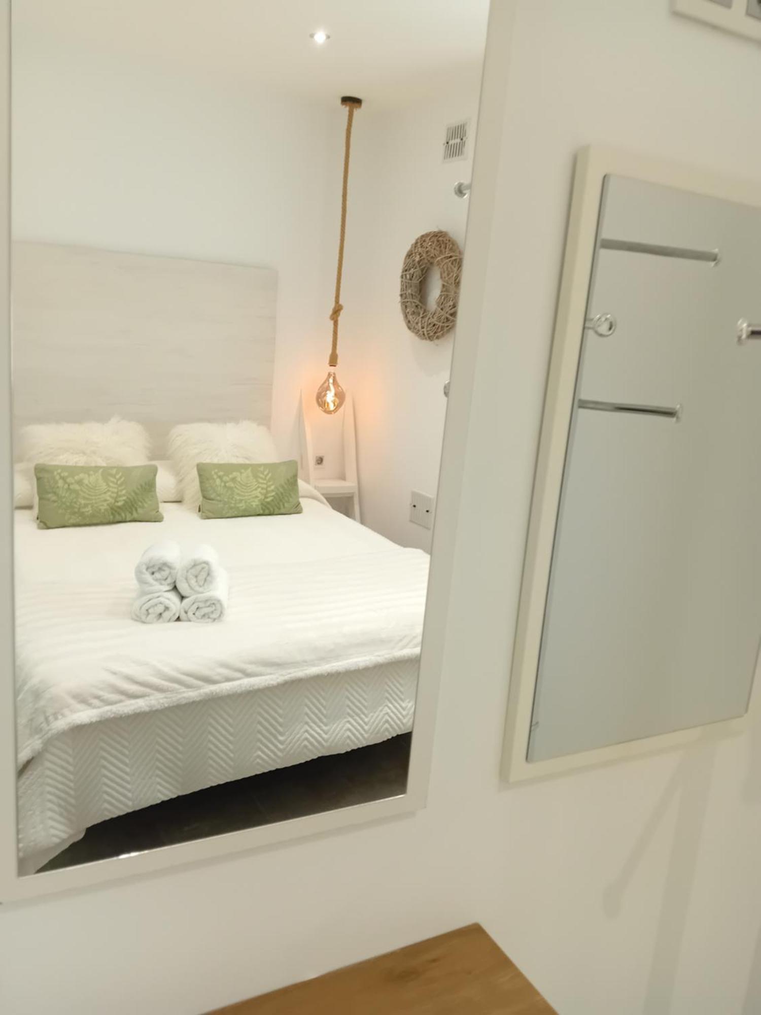 Romantico Estudio Centro De Algeciras Buitenkant foto